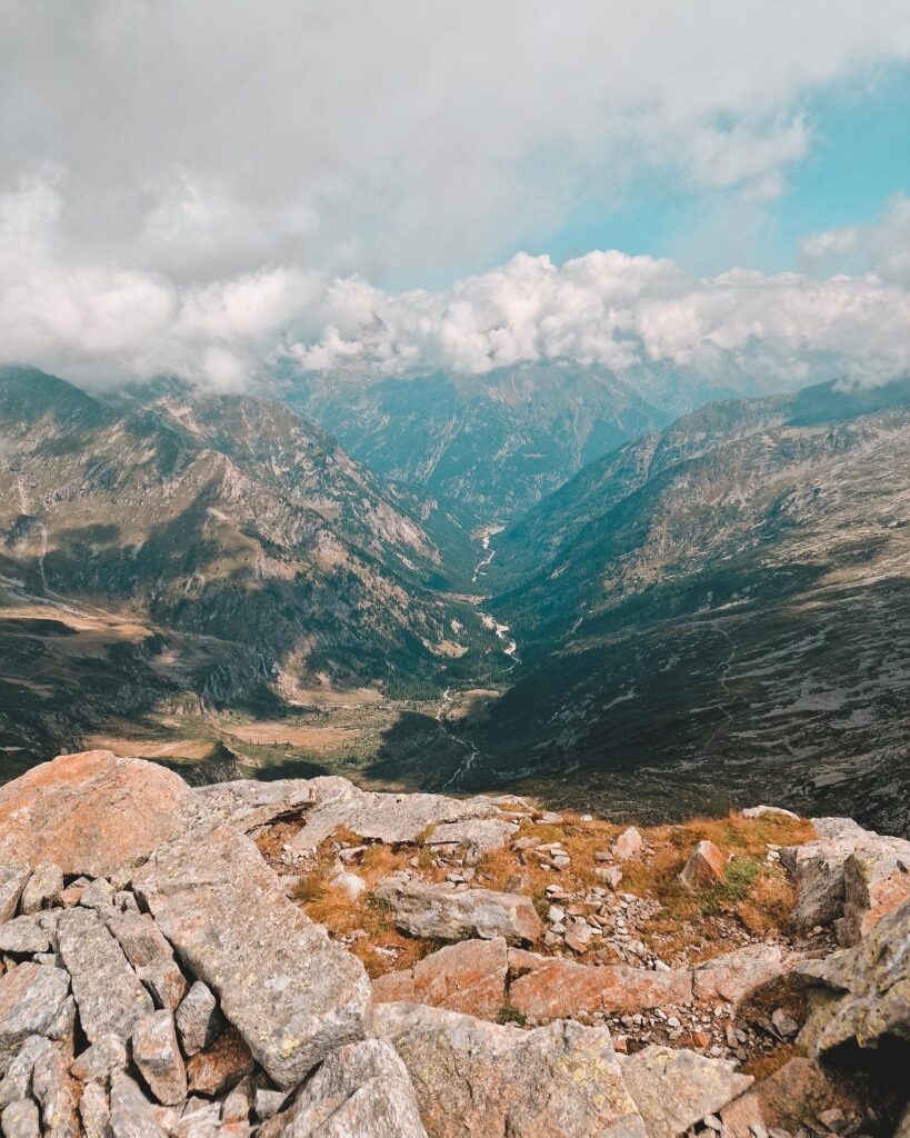 Tour del Monte Rosa - Giorno 1 - Trekking Hiking Ultralight